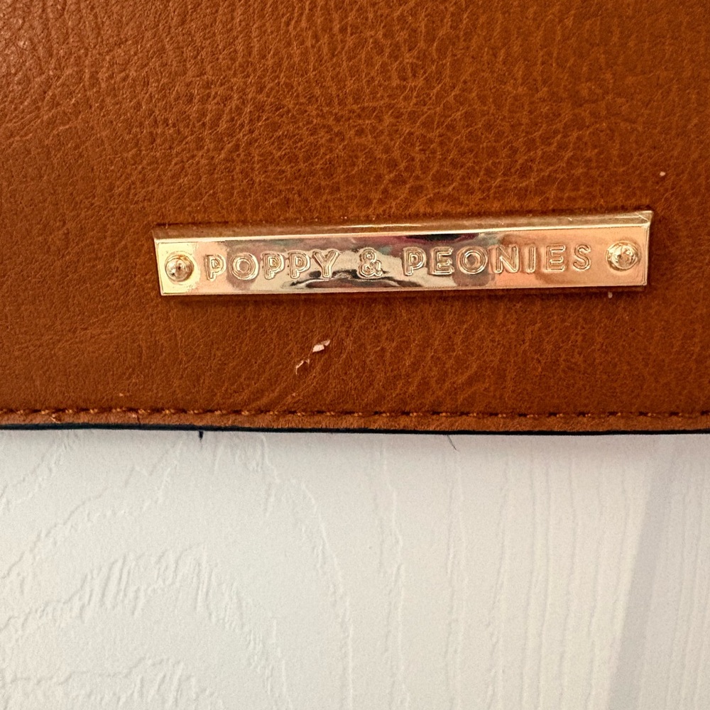 Cute Leather Crossbody Bag - Picture 5 of 12